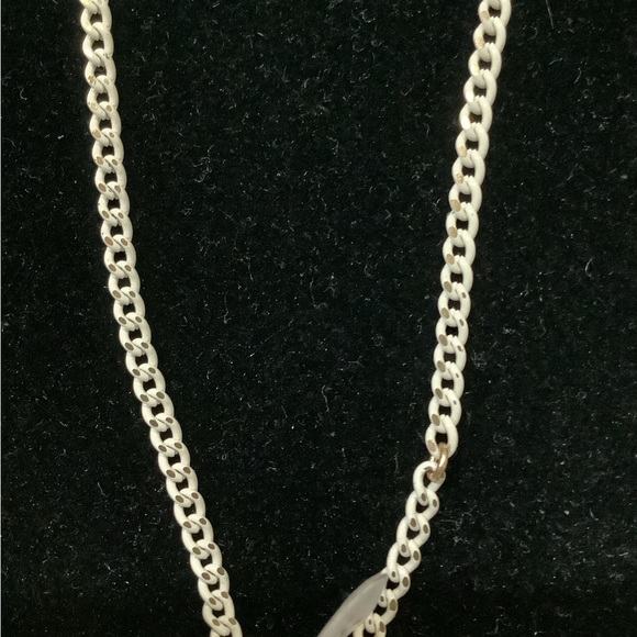 Skull and portrait of Jesus necklace . - Picture 4 of 7